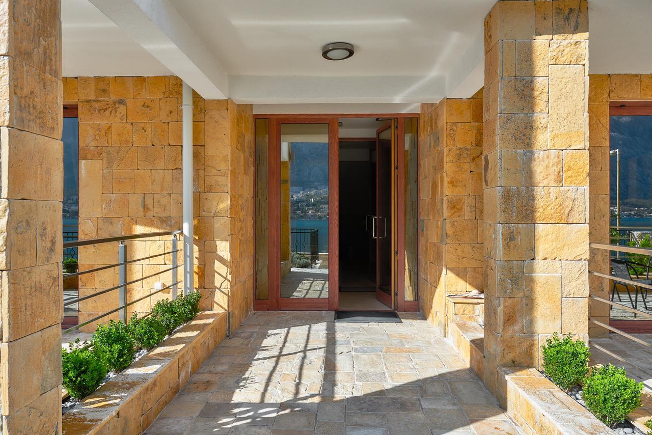 Apartments Residence Portofino Kotor Exterior foto